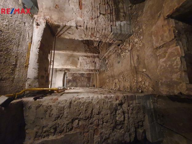 Pronájem obchodního prostoru, Praha - Nové Město, Lípová, 145 m2