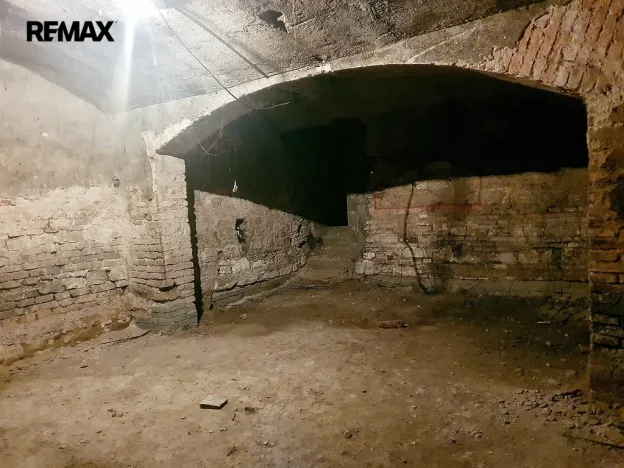 Pronájem obchodního prostoru, Praha - Nové Město, Lípová, 145 m2