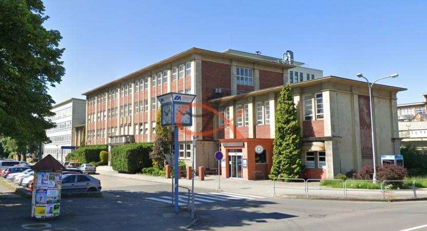 Pronájem kanceláře, Rožnov pod Radhoštěm, 1. máje, 124 m2