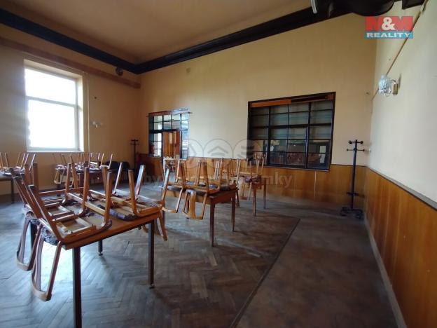 Pronájem restaurace, Frenštát pod Radhoštěm, Střelniční, 450 m2
