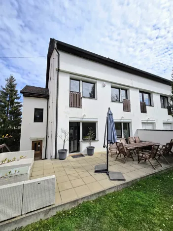 Pronájem rodinného domu, Praha - Braník, U háje, 360 m2