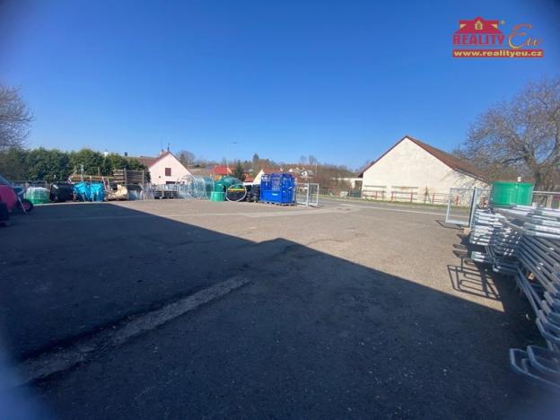 Prodej obchodního prostoru, Jaroměř - Jezbiny, Hradecká, 1437 m2