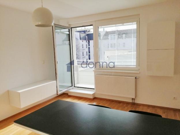 Pronájem bytu 1+kk, Praha - Libeň, U svobodárny, 28 m2