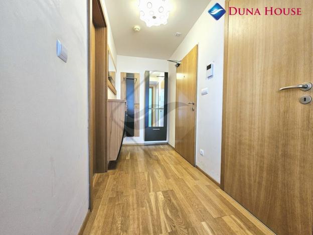 Prodej bytu 1+kk, Praha - Žižkov, Ke kapslovně, 64 m2