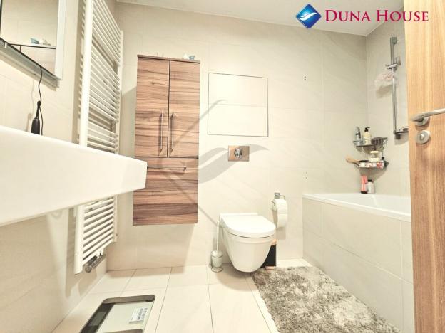 Prodej bytu 1+kk, Praha - Žižkov, Ke kapslovně, 64 m2