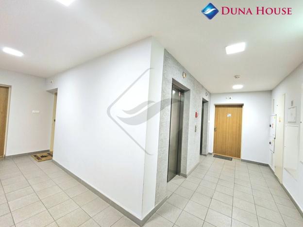 Prodej bytu 1+kk, Praha - Žižkov, Ke kapslovně, 64 m2