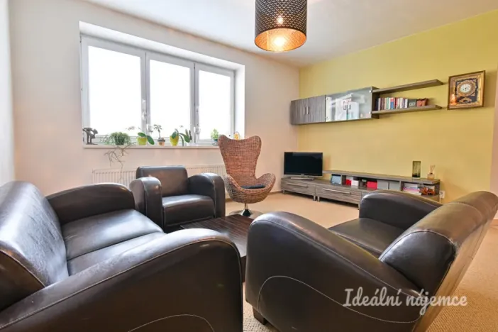 Pronájem bytu 3+kk, Kuřim, Dlouhá, 77 m2