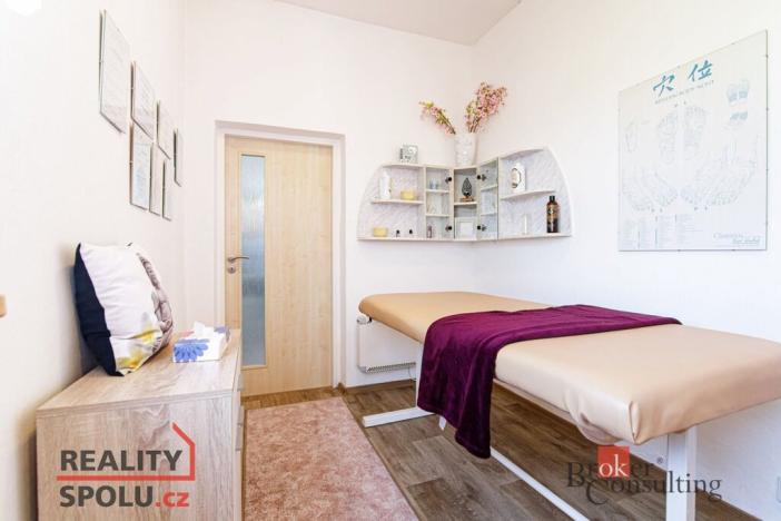 Prodej rodinného domu, Valašské Meziříčí, Vsetínská, 209 m2