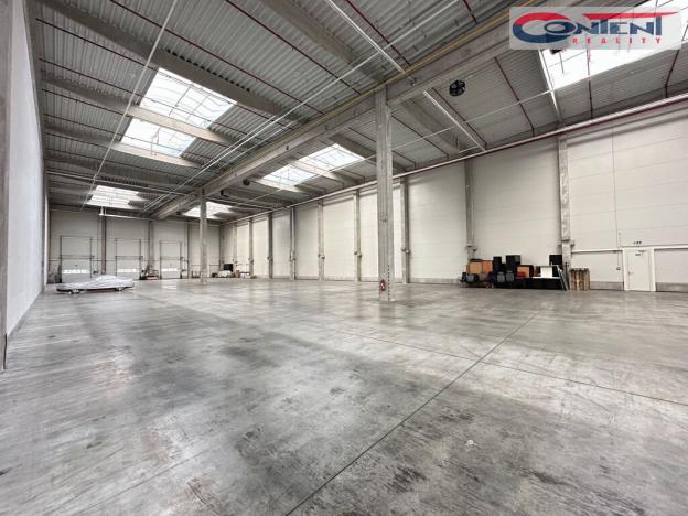 Pronájem výrobních prostor, Zápy, 2622 m2