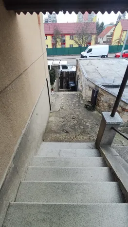 Prodej bytu 2+1, Praha - Hostivař, Hornoměcholupská, 120 m2