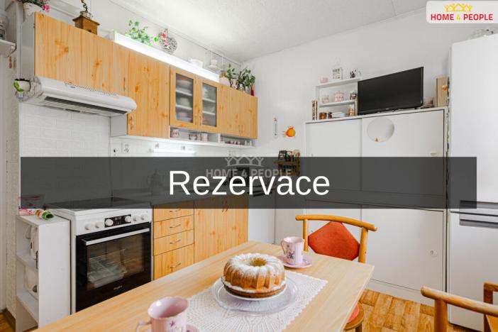 Prodej bytu 3+1, Horní Slavkov, Školní, 83 m2