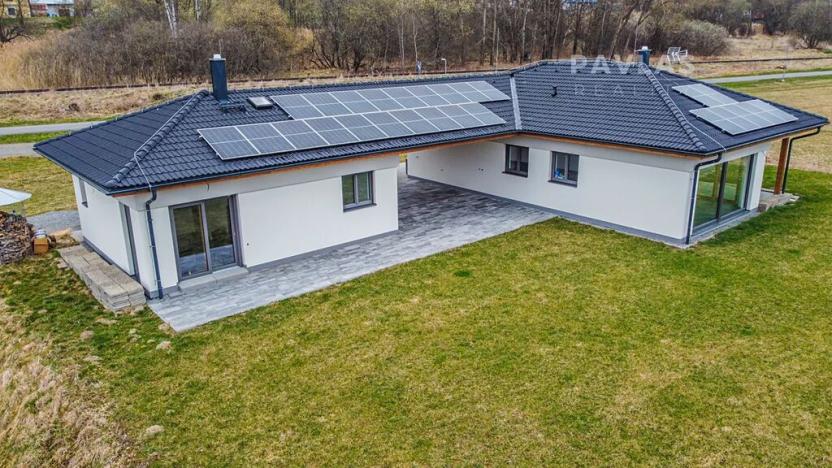 Pronájem rodinného domu, Horní Planá, Jezerní, 209 m2