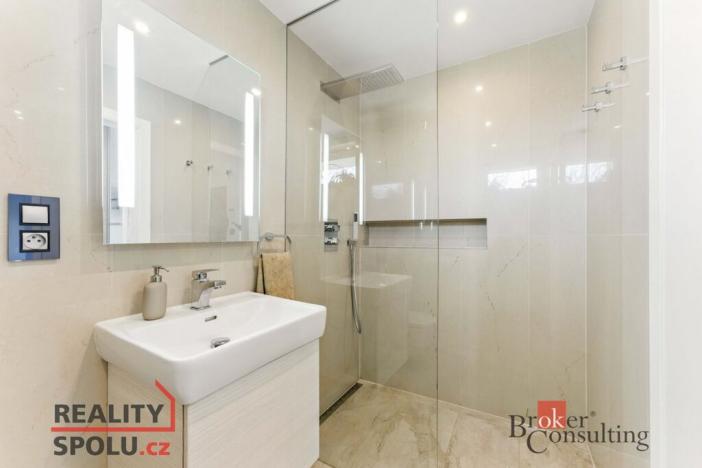 Prodej rodinného domu, Praha - Ďáblice, Za blaty, 146 m2