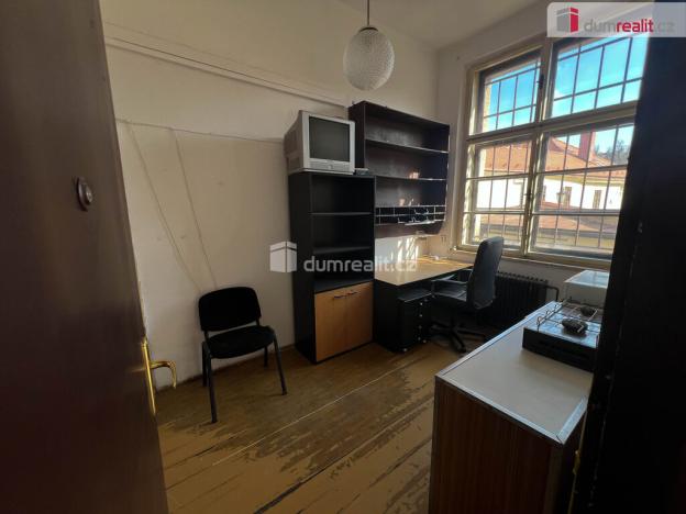 Pronájem obchodního prostoru, Kutná Hora - Kutná Hora-Vnitřní Město, Sokolská, 196 m2