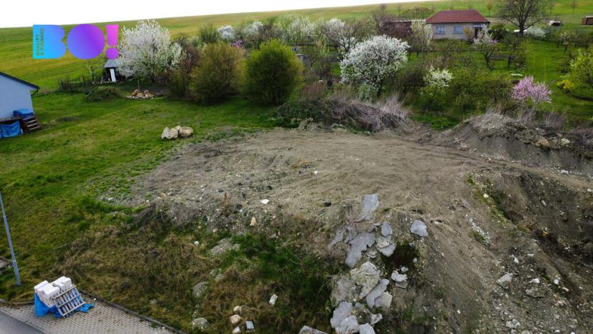 Prodej pozemku pro bydlení, Hluk, 600 m2