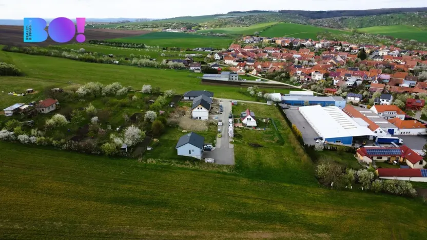 Prodej pozemku pro bydlení, Hluk, 600 m2