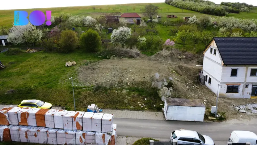 Prodej pozemku pro bydlení, Hluk, 600 m2