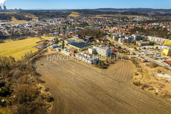 Prodej komerčního pozemku, Týn nad Vltavou, Veselská, 25243 m2