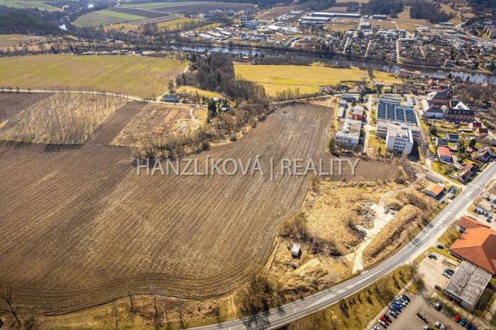 Prodej komerčního pozemku, Týn nad Vltavou, Veselská, 25243 m2