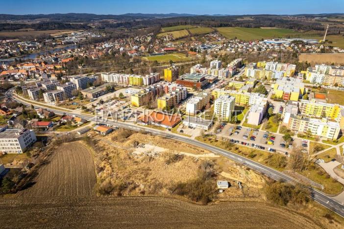 Prodej komerčního pozemku, Týn nad Vltavou, Veselská, 25243 m2