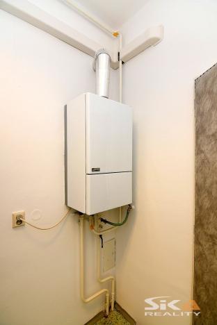 Pronájem komerční nemovitosti, Louny, Sladovnická, 98 m2