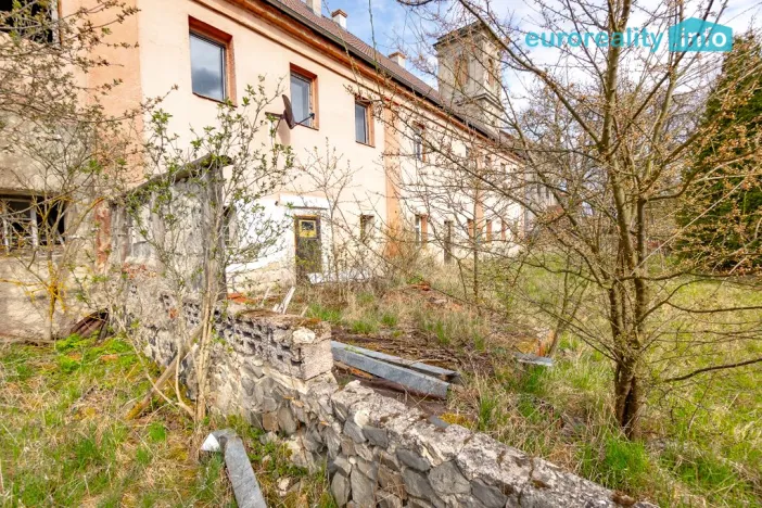 Prodej zemědělského objektu, Jestřebí - Pavlovice, 365 m2