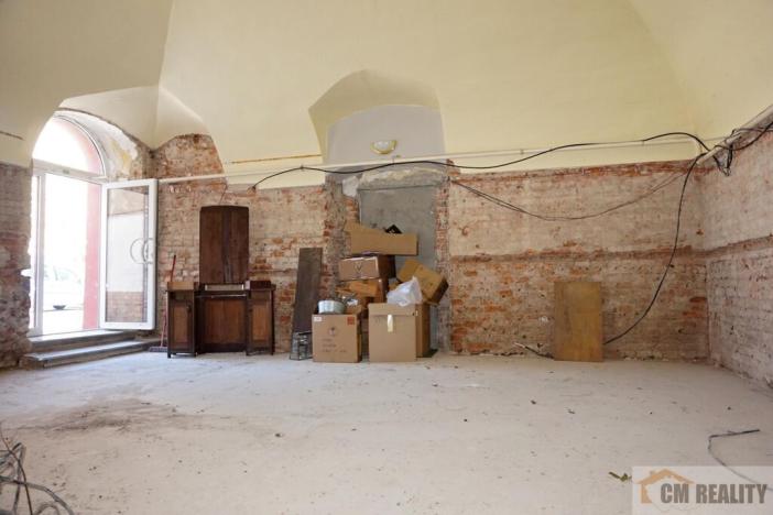 Pronájem obchodního prostoru, Prostějov, nám. Edmunda Husserla, 56 m2