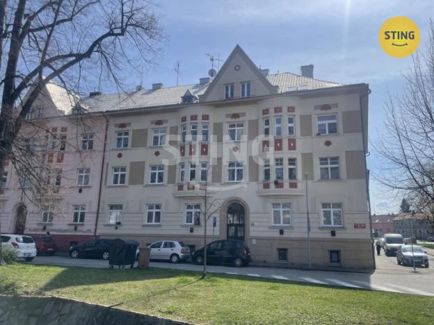 Pronájem bytu 1+kk, České Budějovice, tř. Čsl. legií, 32 m2