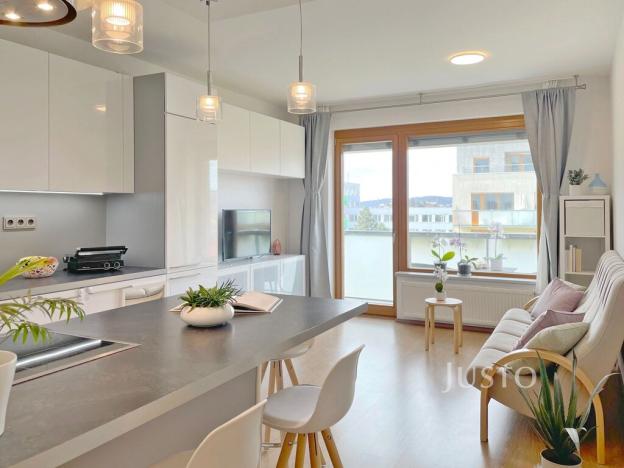 Prodej bytu 3+kk, Praha - Modřany, Československého exilu, 69 m2
