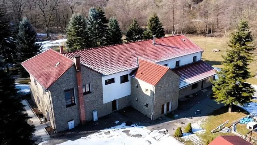 Prodej komerční nemovitosti, Tvarožná Lhota, 667 m2