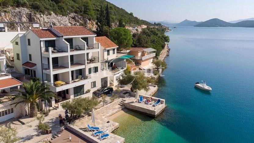Prodej vícegeneračního domu, Ploče, Chorvatsko, 460 m2