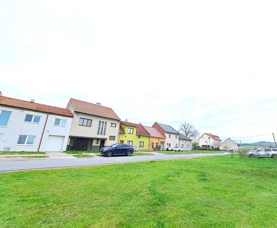 Prodej pozemku pro bydlení, Tlumačov, Machovská, 1023 m2