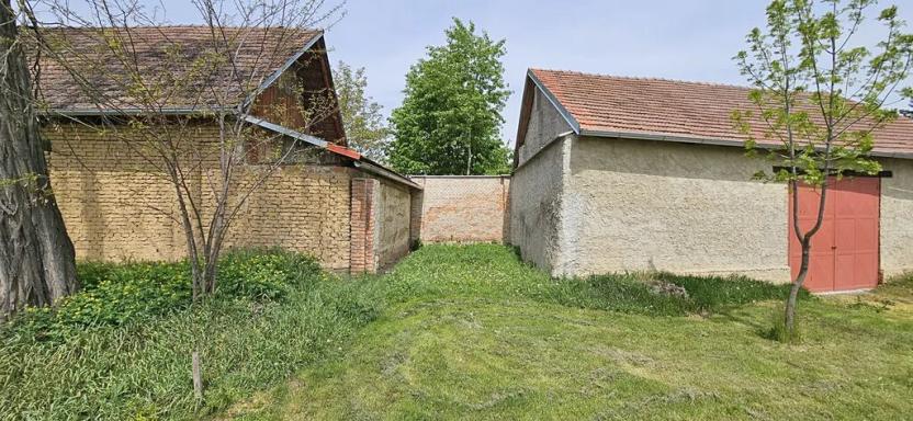 Dražba pozemku, Obědkovice, 46 m2