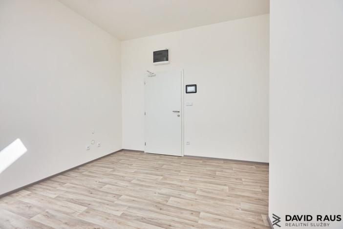 Pronájem kanceláře, Rajhrad, Stará pošta, 14 m2