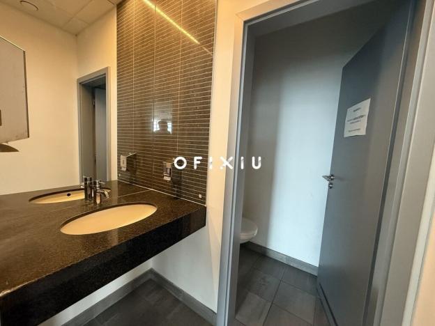 Pronájem obchodního prostoru, Brno - Štýřice, Londýnské náměstí, 576 m2