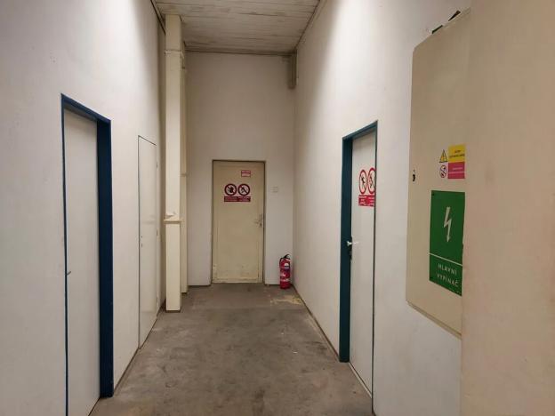 Pronájem skladu, Praha - Stodůlky, K Hájům, 1534 m2