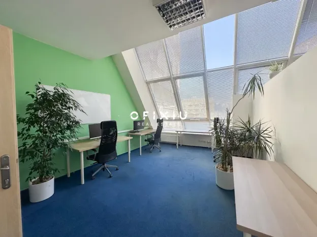 Pronájem kanceláře, Brno - Brno-město, Starobrněnská, 141 m2