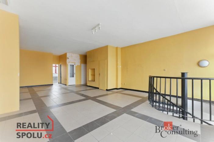 Prodej obchodního prostoru, Žďár nad Sázavou - Žďár nad Sázavou 6, Nádražní, 129 m2