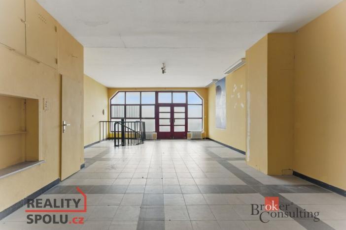 Prodej obchodního prostoru, Žďár nad Sázavou - Žďár nad Sázavou 6, Nádražní, 129 m2