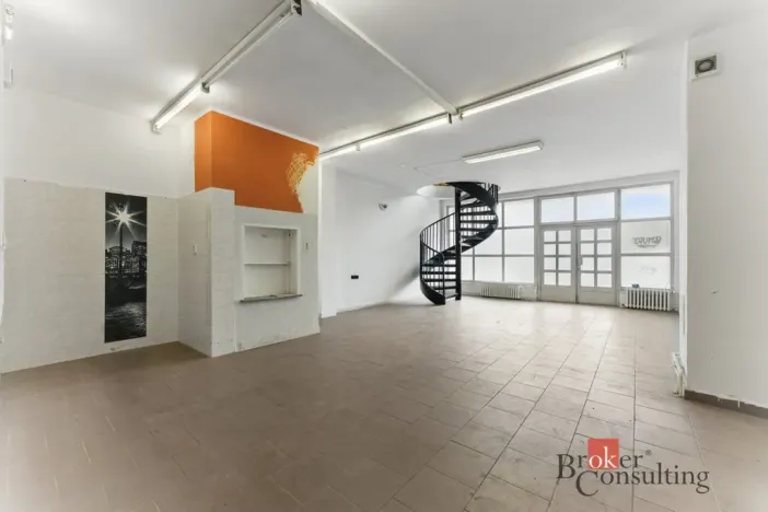 Prodej obchodního prostoru, Žďár nad Sázavou - Žďár nad Sázavou 6, Nádražní, 129 m2