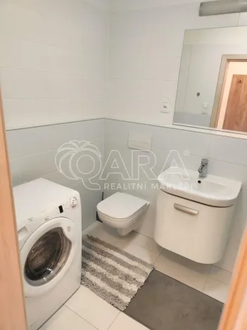 Pronájem bytu 1+kk, Praha - Stodůlky, Holýšovská, 28 m2