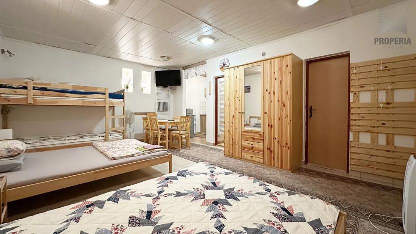 Prodej rodinného domu, Strachotín, Sklepní, 285 m2