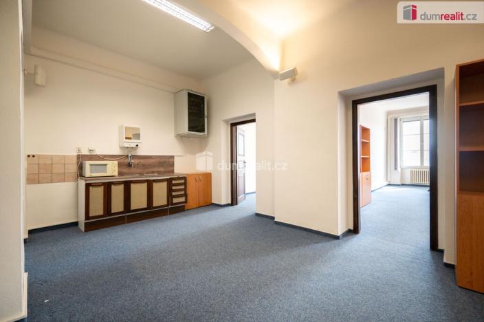 Pronájem kanceláře, České Budějovice - České Budějovice 1, nám. Přemysla Otakara II., 143 m2