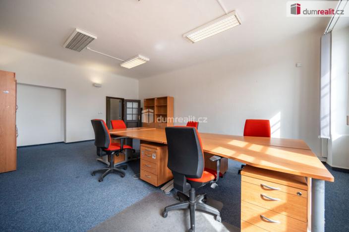Pronájem kanceláře, České Budějovice - České Budějovice 1, nám. Přemysla Otakara II., 143 m2