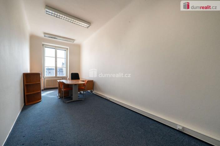 Pronájem kanceláře, České Budějovice - České Budějovice 1, nám. Přemysla Otakara II., 143 m2