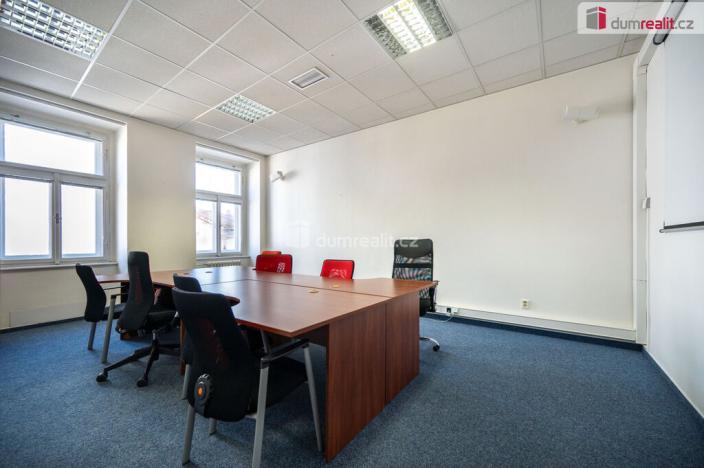 Pronájem kanceláře, České Budějovice - České Budějovice 1, nám. Přemysla Otakara II., 143 m2
