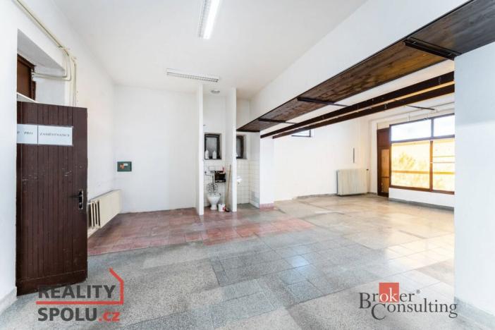 Prodej obchodního prostoru, Pardubice - Zelené Předměstí, Jilemnického, 780 m2