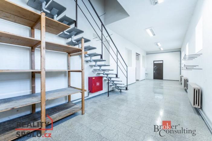 Prodej obchodního prostoru, Pardubice - Zelené Předměstí, Jilemnického, 780 m2