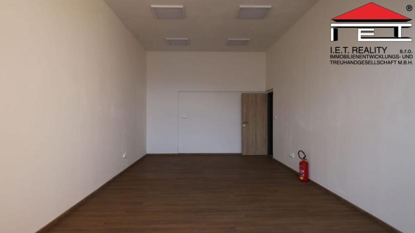 Pronájem skladu, Sedliště, 719 m2