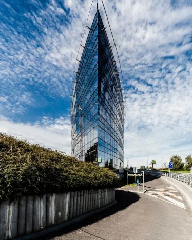 Pronájem kanceláře, Praha - Nusle, Doudlebská, 956 m2